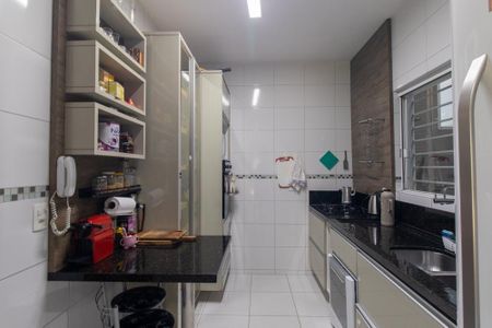 Casa para alugar com 170m², 2 quartos e 2 vagasCozinha
