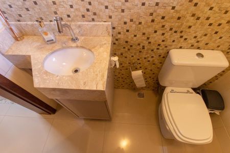 Casa para alugar com 170m², 2 quartos e 2 vagasLavabo