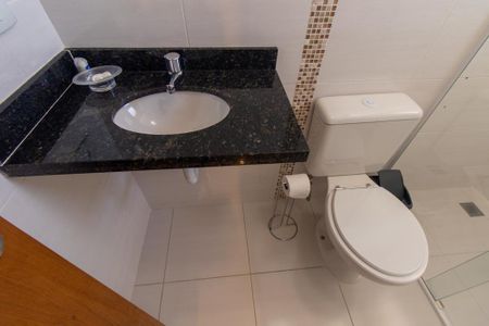 Casa para alugar com 170m², 2 quartos e 2 vagasBanheiro Social 2