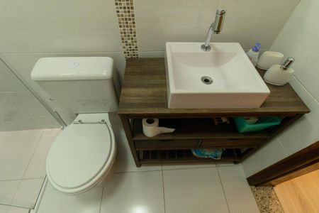 Casa para alugar com 170m², 2 quartos e 2 vagasBanheiro Social 1