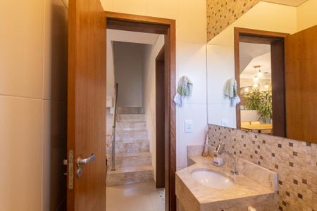 Casa para alugar com 170m², 2 quartos e 2 vagasLavabo