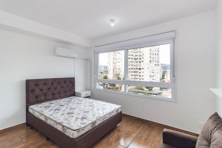 Apartamento para alugar com 27m², 1 quarto e 1 vagaStudio