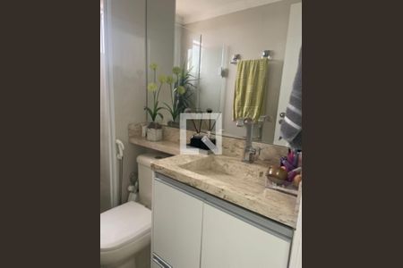 Banheiro de apartamento à venda com 2 quartos, 57m² em Santo Antônio, Osasco