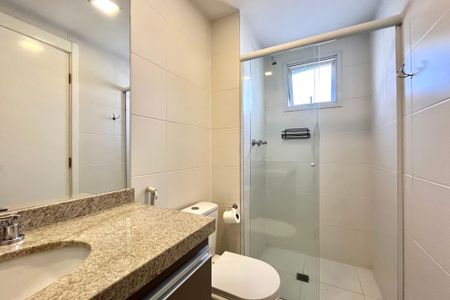 Apartamento à venda com 92m², 2 quartos e 2 vagas Apartamento à venda com 92m², 2 quartos e 2 vagasBanheiro da Suíte 2