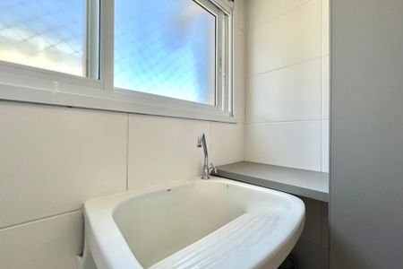 Apartamento à venda com 92m², 2 quartos e 2 vagas Apartamento à venda com 92m², 2 quartos e 2 vagasÁrea de Serviço