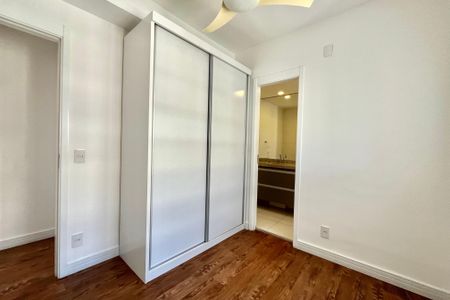 Apartamento à venda com 92m², 2 quartos e 2 vagas Apartamento à venda com 92m², 2 quartos e 2 vagasSuite 2