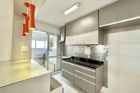Apartamento à venda com 92m², 2 quartos e 2 vagas Apartamento à venda com 92m², 2 quartos e 2 vagasCozinha