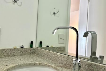 Apartamento à venda com 92m², 2 quartos e 2 vagas Apartamento à venda com 92m², 2 quartos e 2 vagasLavabo