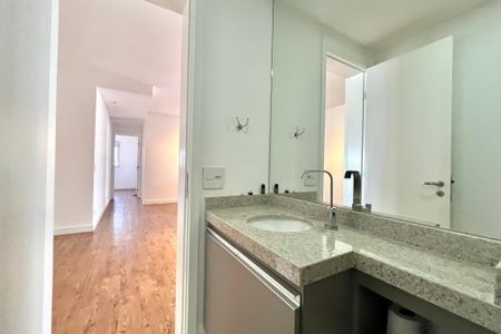 Apartamento à venda com 92m², 2 quartos e 2 vagas Apartamento à venda com 92m², 2 quartos e 2 vagasLavabo