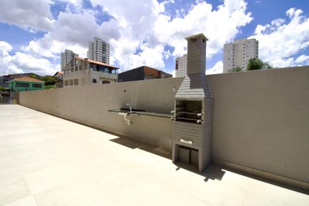 Apartamento à venda com 46m², 2 quartos e 1 vaga Apartamento à venda com 46m², 2 quartos e 1 vagaArea Comum - Churrasqueira