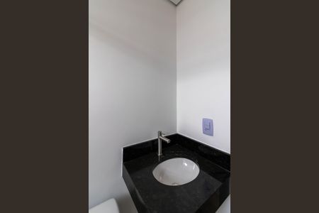 Apartamento à venda com 46m², 2 quartos e 1 vaga Apartamento à venda com 46m², 2 quartos e 1 vagaBanheiro