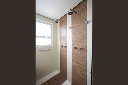 Apartamento para alugar com 201m², 4 quartos e 4 vagasBanheiro da Suíte 2