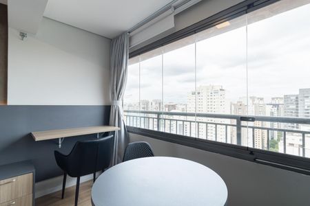 Studio para alugar com 26m², 1 quarto e sem vagaVaranda