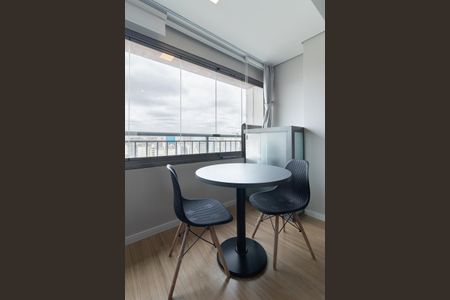 Studio para alugar com 26m², 1 quarto e sem vagaVaranda