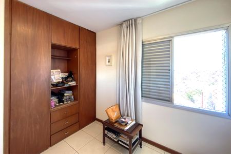 Apartamento à venda com 80m², 2 quartos e 1 vagaQuarto 2