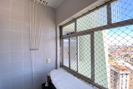 Apartamento à venda com 80m², 2 quartos e 1 vagaÁrea de Serviço