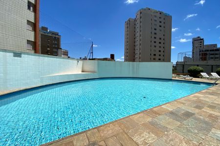 Apartamento à venda com 80m², 2 quartos e 1 vagaÁrea comum - Piscina