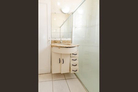 Apartamento para alugar com 101m², 3 quartos e sem vagaBanheiro