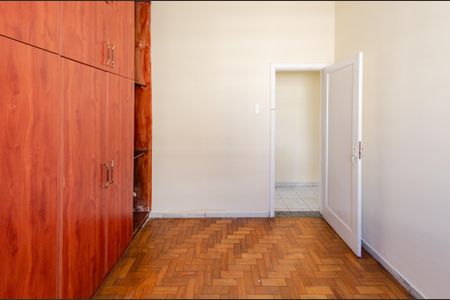 Apartamento para alugar com 101m², 3 quartos e sem vagaQuarto 3