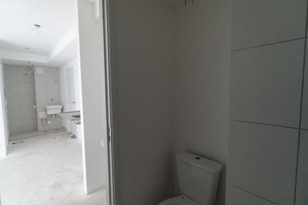 Apartamento para alugar com 39m², 2 quartos e sem vaga Apartamento para alugar com 39m², 2 quartos e sem vagaBanheiro