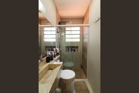 Casa de condomínio à venda com 110m², 3 quartos e 2 vagasBanheiro Social
