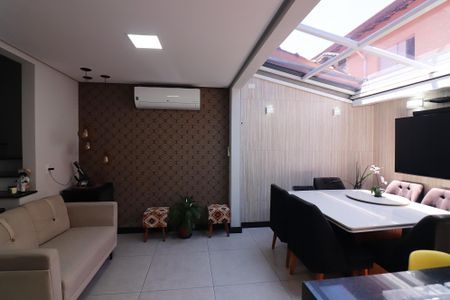 Casa de condomínio à venda com 110m², 3 quartos e 2 vagasCozinha e Espaço Gourmet