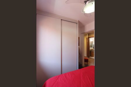 Casa de condomínio à venda com 110m², 3 quartos e 2 vagasQuarto 1