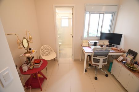 Apartamento à venda com 120m², 3 quartos e 3 vagasQuarto Suíte 2