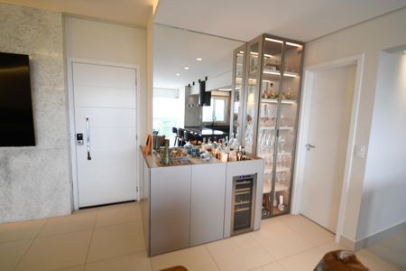 Apartamento à venda com 120m², 3 quartos e 3 vagasSala