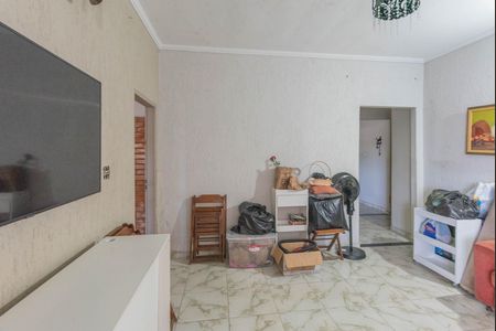 Casa à venda com 215m², 2 quartos e 2 vagas Casa à venda com 215m², 2 quartos e 2 vagasSala