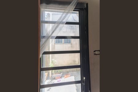 Casa à venda com 215m², 2 quartos e 2 vagas Casa à venda com 215m², 2 quartos e 2 vagasÁrea de Luz