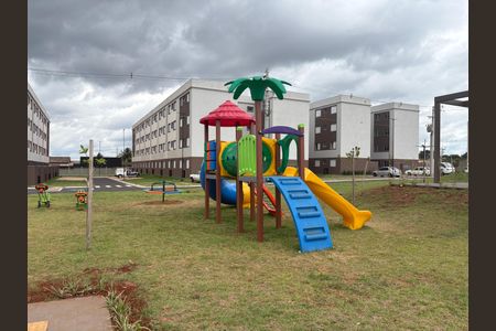 Casa de condomínio para alugar com 55m², 2 quartos e 1 vagaÁrea comum - Playground