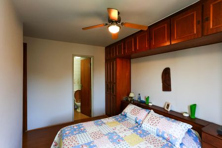 Apartamento à venda com 95m², 3 quartos e 2 vagas Apartamento à venda com 95m², 3 quartos e 2 vagassuíte