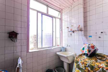 Apartamento para alugar com 70m², 2 quartos e 1 vagaÁrea de Serviço