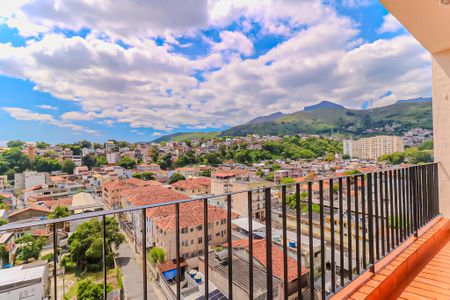 Apartamento para alugar com 70m², 2 quartos e 1 vagaVaranda do Quarto 