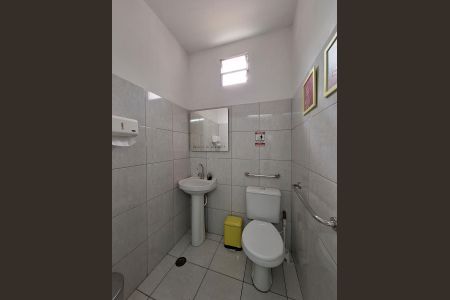 Casa à venda com 120m², 3 quartos e 3 vagas Casa à venda com 120m², 3 quartos e 3 vagasBanheiro