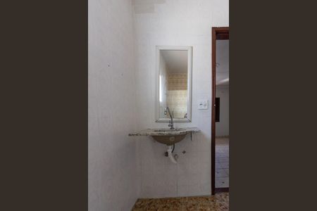 Casa à venda com 320m², 2 quartos e 5 vagasBanheiro do Quarto 1 suíte