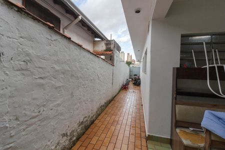 Casa para alugar com 320m², 2 quartos e 5 vagas