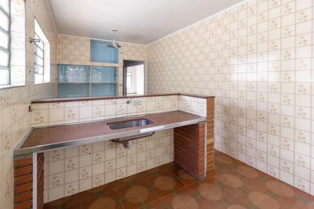 Casa à venda com 320m², 2 quartos e 5 vagasCozinha