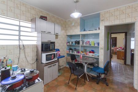 Casa para alugar com 320m², 2 quartos e 5 vagas