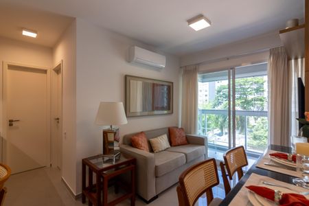 Sala de apartamento à venda com 1 quarto, 45m² em Vila Olímpia, São Paulo