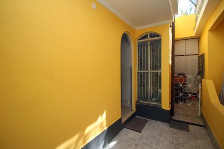 Casa para alugar com 150m², 2 quartos e sem vagaVaranda