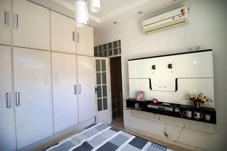 Casa para alugar com 150m², 2 quartos e sem vagaSuíte
