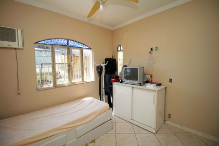 Quarto 1 de casa para alugar com 2 quartos, 150m² em Jardim América, Rio de Janeiro