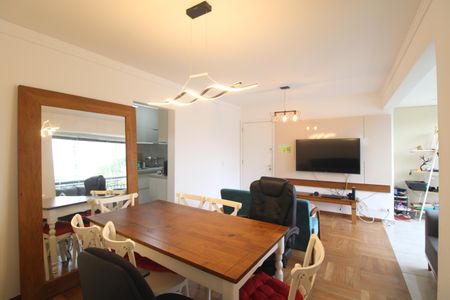 Apartamento à venda com 85m², 3 quartos e 2 vagasSala