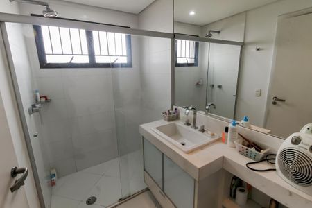 Apartamento para alugar com 174m², 4 quartos e 3 vagas Apartamento para alugar com 174m², 4 quartos e 3 vagasBanheiro da Suíte 3