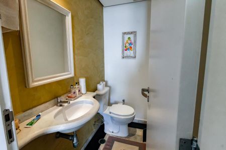 Apartamento para alugar com 174m², 4 quartos e 3 vagas Apartamento para alugar com 174m², 4 quartos e 3 vagasLavabo