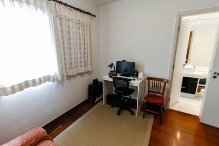 Apartamento para alugar com 174m², 4 quartos e 3 vagas Apartamento para alugar com 174m², 4 quartos e 3 vagasSuíte 1