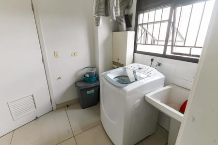 Apartamento para alugar com 174m², 4 quartos e 3 vagas Apartamento para alugar com 174m², 4 quartos e 3 vagasÁrea de Serviço