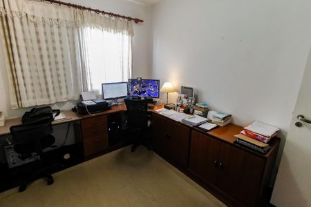 Apartamento para alugar com 174m², 4 quartos e 3 vagas Apartamento para alugar com 174m², 4 quartos e 3 vagasQuarto 1